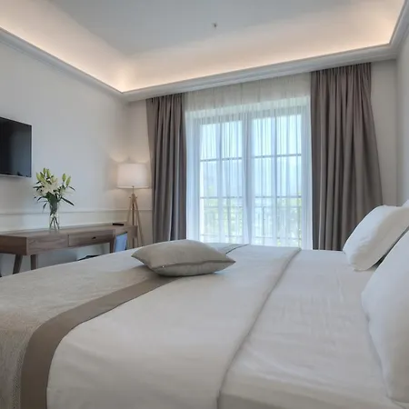 Majestic Hotel Budva