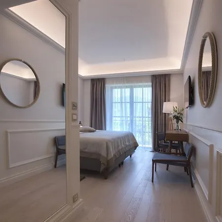 Majestic Hotel Budva