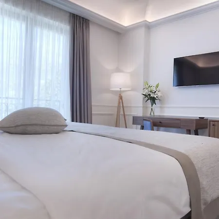Hotel Majestic