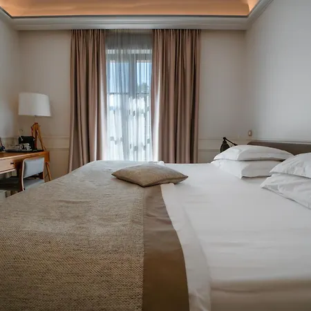 Majestic 4* Budva