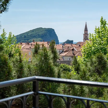 Hotel Majestic 4*