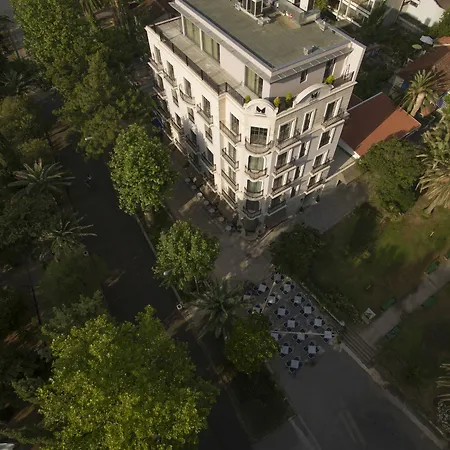 Majestic 4* Μπούντβα