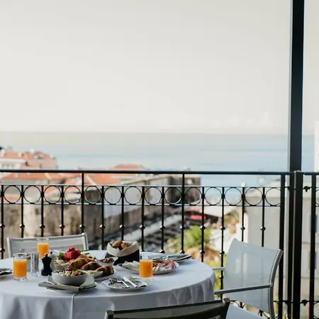 Hotel Majestic 4*